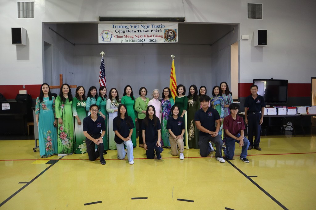 Lễ Khai Giảng Trường Việt Ngữ Tustin – NK&nbsp;2025-2026